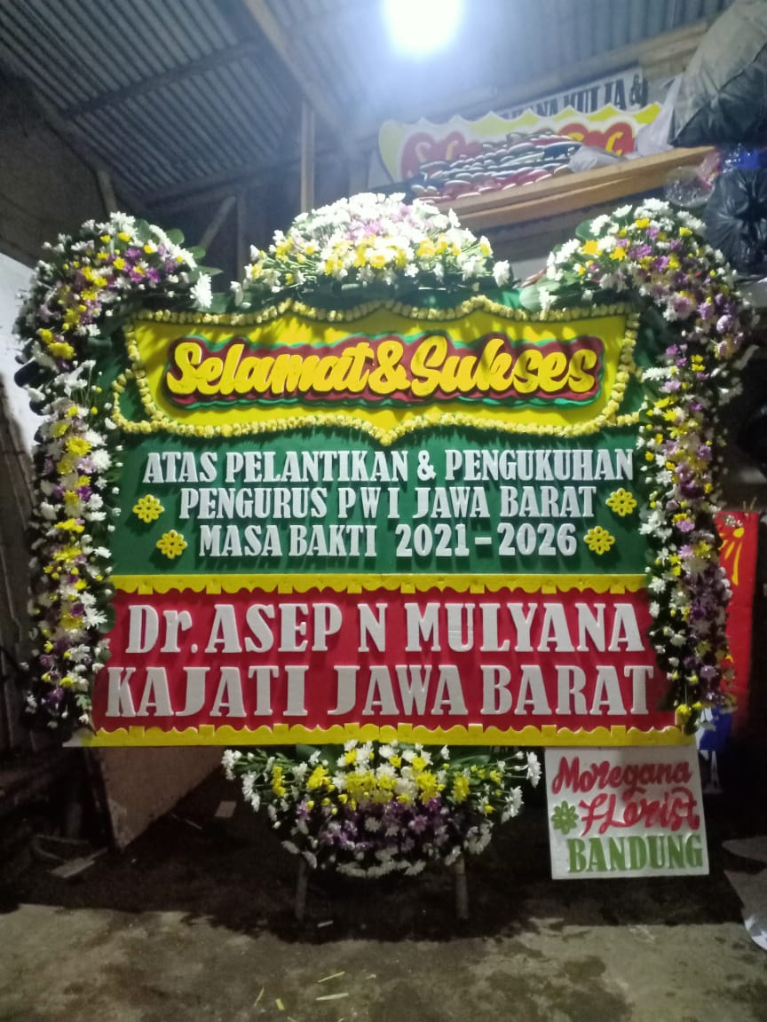 karangan-bunga-pelantikan-dan-pengukuhan-pengurus-pwi-jawa-barat-2021-2026-21102602082933.jpeg